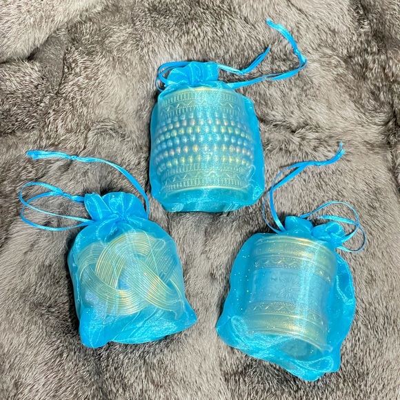 Vintage style bundle of cuff bangles - Picture 5 of 14